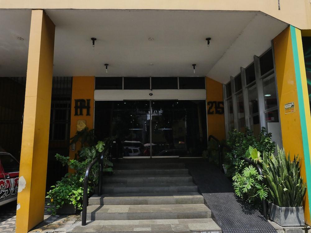 Hotel Plaza